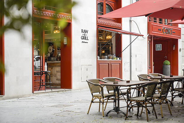 Hotel Cort: Raw & Grill The Brasserie