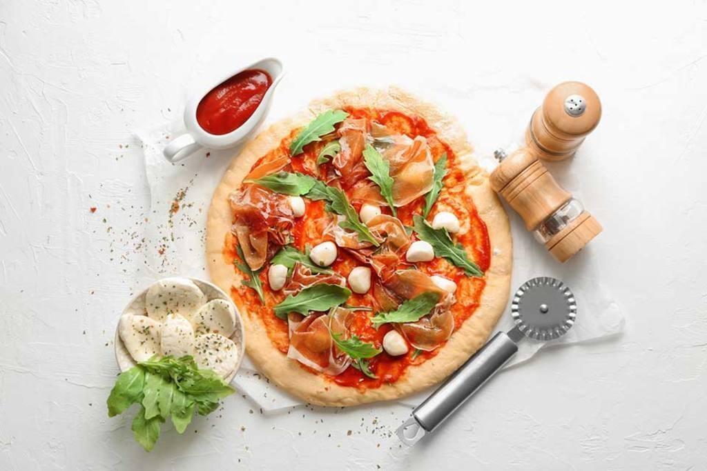 8 recetas originales de pizza para no dejar ni los bordes